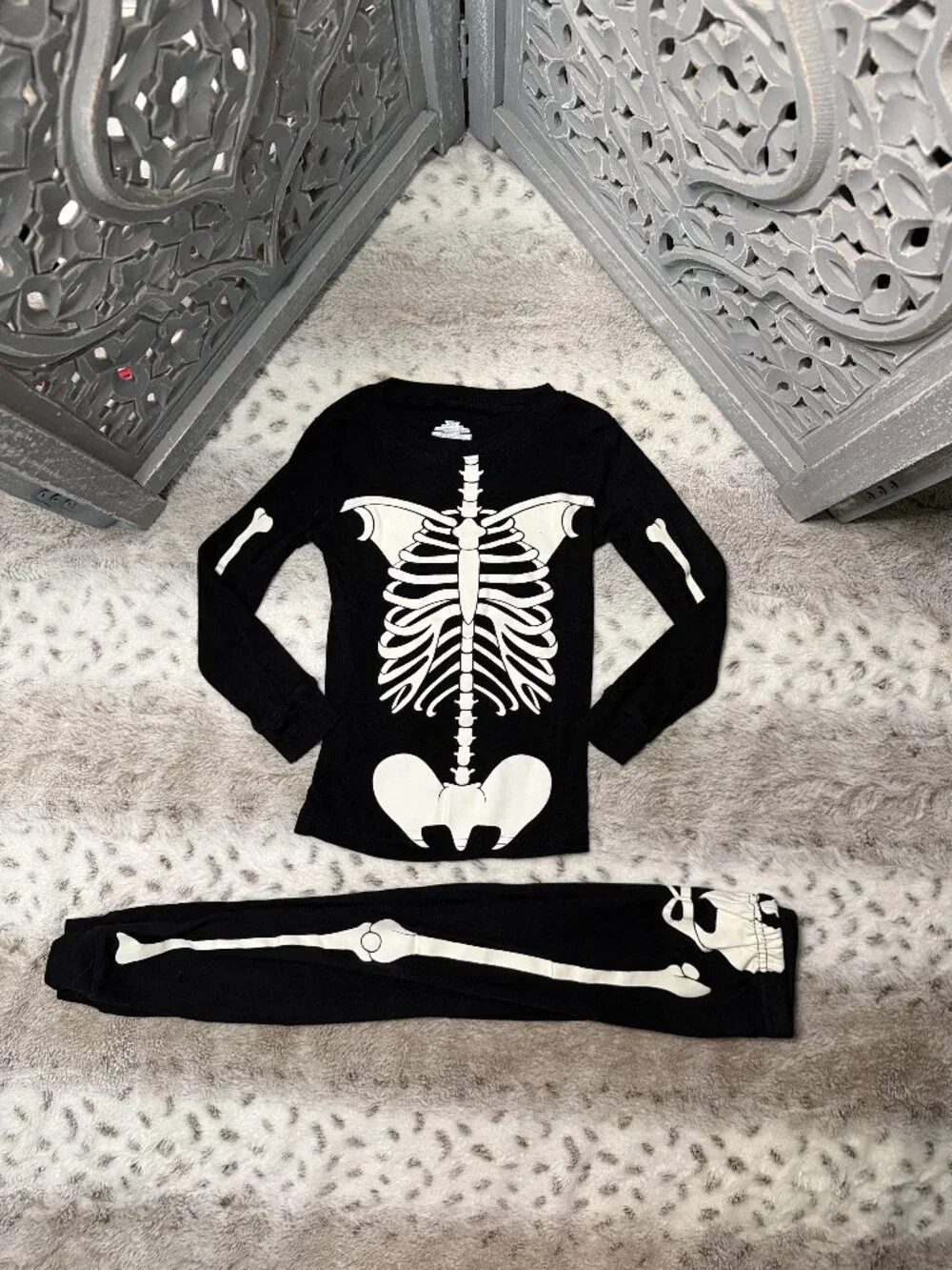 Black Glow In The Dark skeleton bones pajama set boys 4T Halloween costume fall
